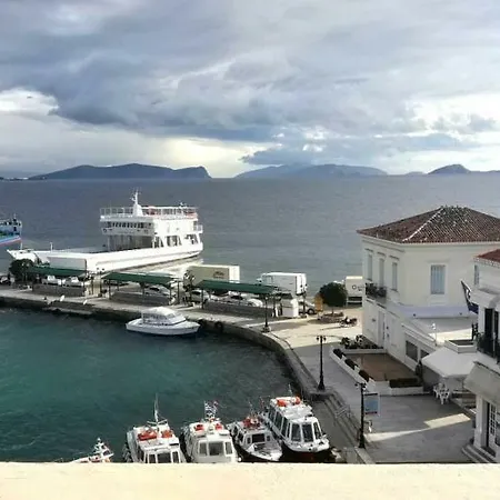 Roumani 3*